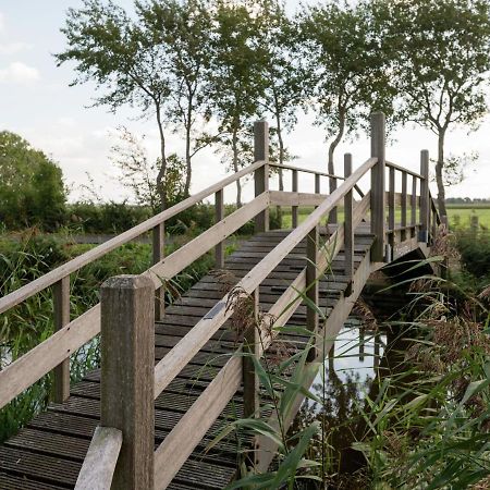 Apartment In Sint Maartensbrug With Garden Екстериор снимка