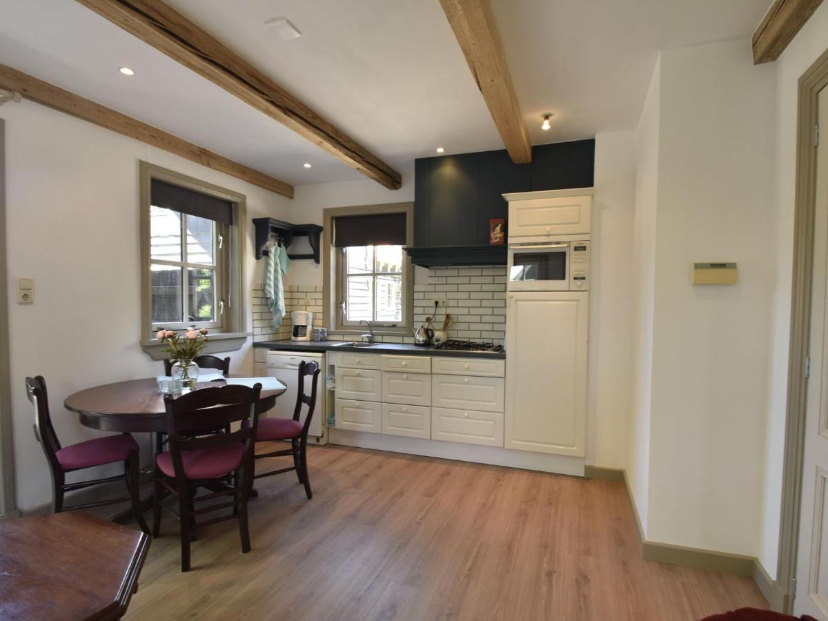 Apartment In Sint Maartensbrug With Garden Екстериор снимка